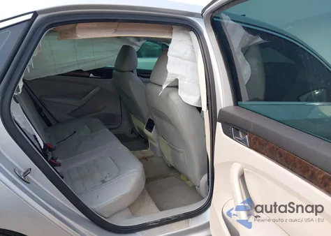 2014 Volkswagen Passat 2.0L Tdi Sel Premium из США, поврежденный, VIN 1VWCN7A31EC062865